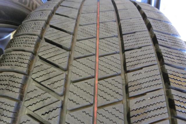 ABE
SHOKAI (Abeshoukai)
MAK (Mac)
STOCKHOLM
+
BRIDGESTONE (Bridgestone)
BLIZZAK
VRX3