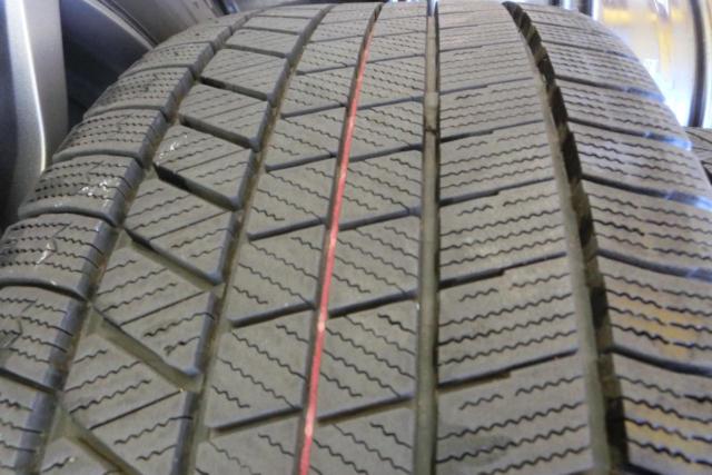 ABE
SHOKAI (Abeshoukai)
MAK (Mac)
STOCKHOLM
+
BRIDGESTONE (Bridgestone)
BLIZZAK
VRX3