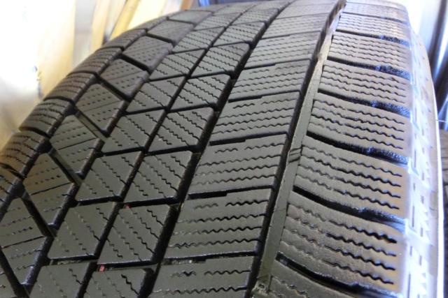 ABE
SHOKAI (Abeshoukai)
MAK (Mac)
STOCKHOLM
+
BRIDGESTONE (Bridgestone)
BLIZZAK
VRX3
