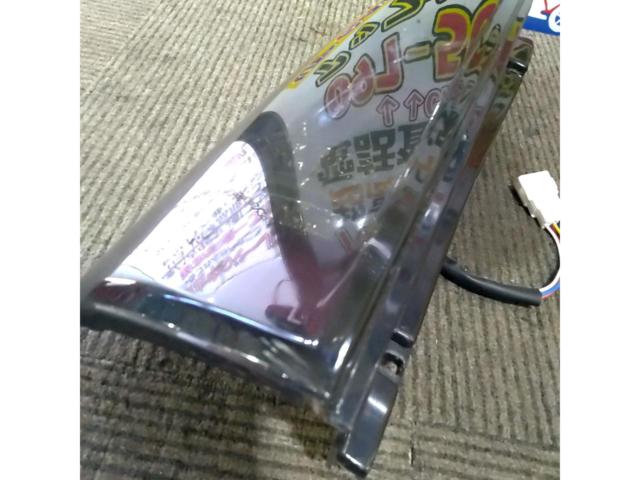 【200系ハイエース】 メーカー不明 スモークLEDファイバーテールランプ