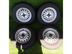 Toyota genuine parts
(TOYOTA)
Pikushisuban
Silver
Steel wheels + YOKOHAMASUPER
VAN
355