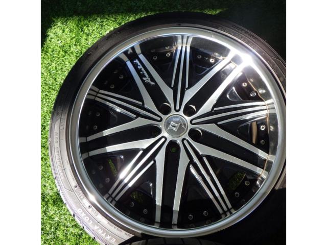 AmistadAMISTAD
MADURA
(F010)+GOODYEAREAGLE
LS
EXE245/40R20
99W
Manufactured in 2022