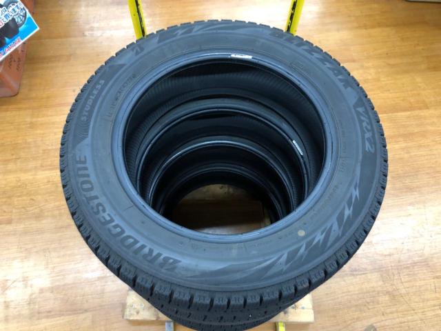 BRIDGESTONE BLIZZAK VRX2 175/65R15