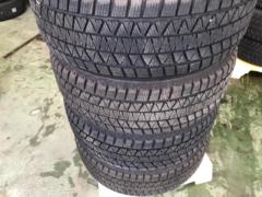 BRIDGESTONE BLIZZAK DM-V3 235/65R17