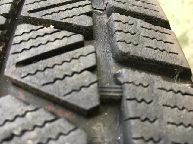 BRIDGESTONE BLIZZAK DM-V3 235/65R17
