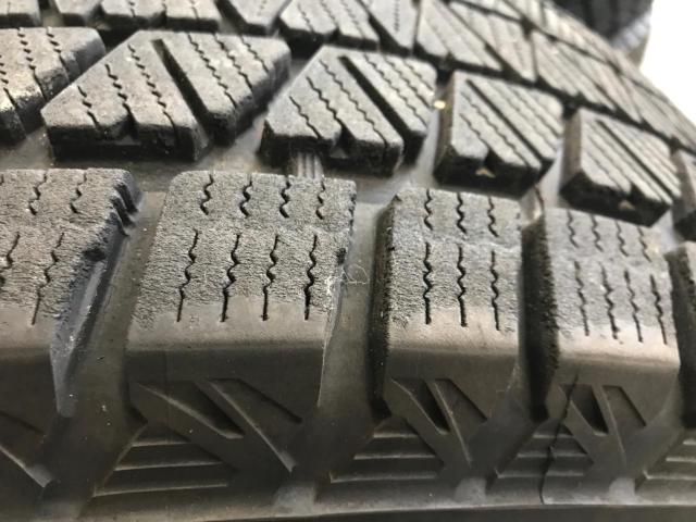 BRIDGESTONE BLIZZAK DM-V3 235/65R17