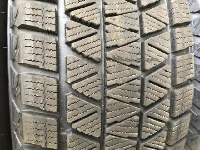 BRIDGESTONE BLIZZAK DM-V3 235/65R17