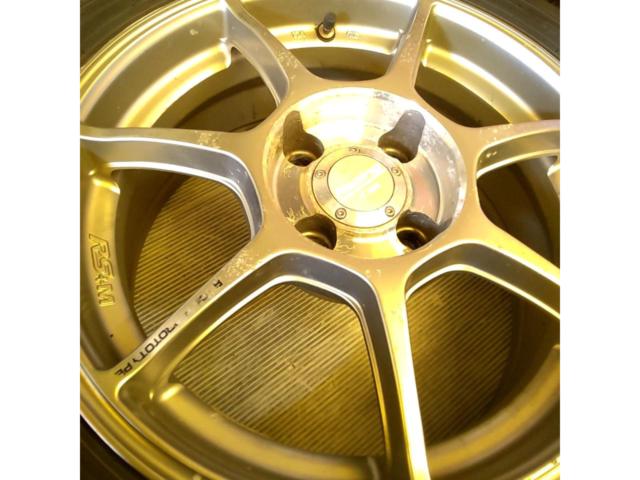 ENKEI
Racing
RS + M
