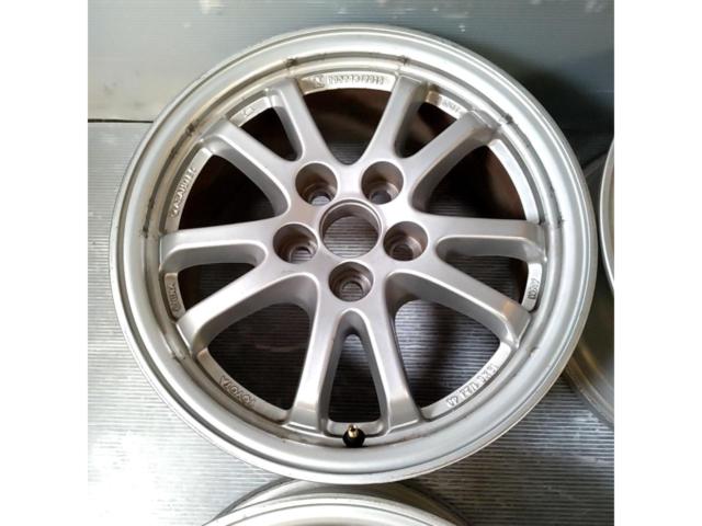 Toyota
50 series Prius early term original wheel