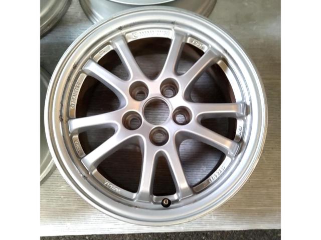 Toyota
50 series Prius early term original wheel