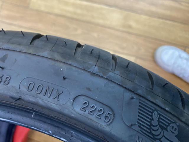 MICHELIN Pilot Sport 4