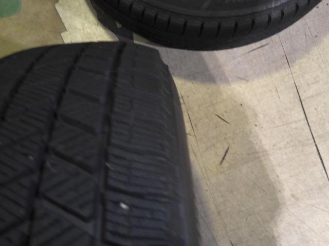 Suzuki genuine (SUZUKI)
Solio original wheel
+
BRIDGESTONE (Bridgestone)
BLIZZAK
VRX3
