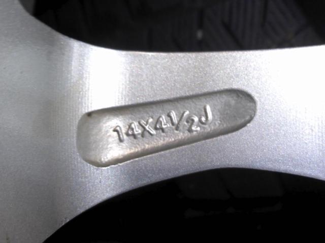 BRIDGESTONE (Bridgestone)
BALMINUM (Barumina)
TR10
+
NANKANG (Nankang)
AW-1