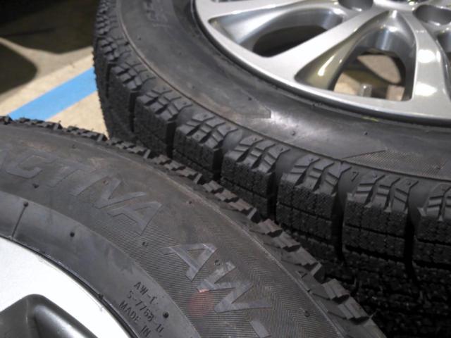 BRIDGESTONE (Bridgestone)
BALMINUM (Barumina)
TR10
+
NANKANG (Nankang)
AW-1