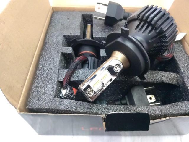 メーカー不明 LEDバルブ