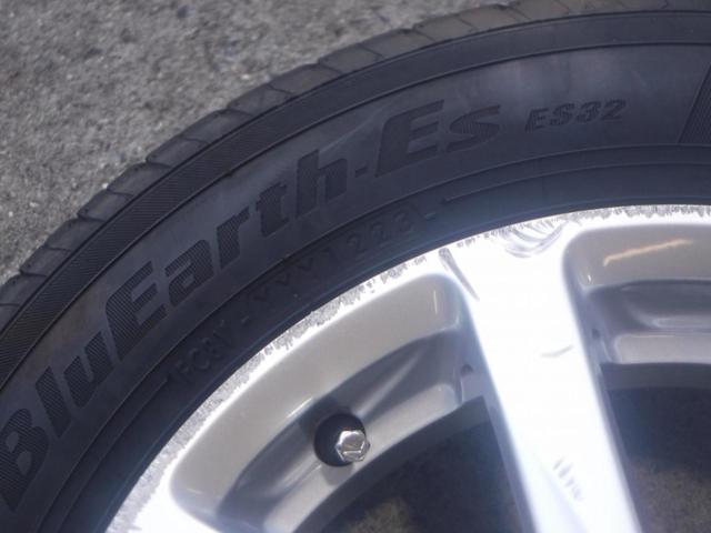 1. Genuine Daihatsu Move parts + YOKOHAMA
BluEarth-ES
