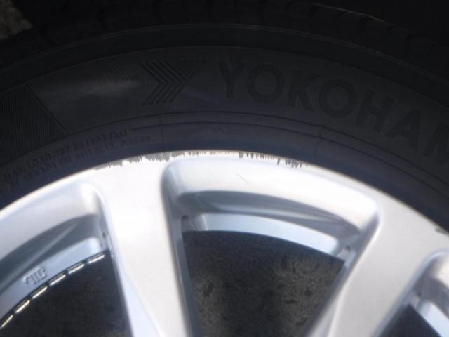 1. Genuine Daihatsu Move parts + YOKOHAMA
BluEarth-ES