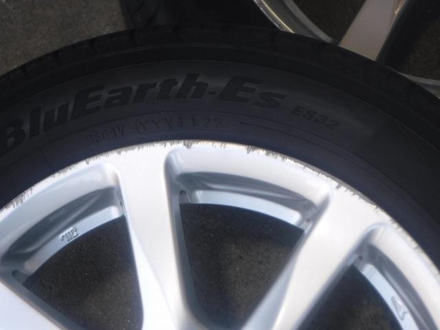 1. Genuine Daihatsu Move parts + YOKOHAMA
BluEarth-ES