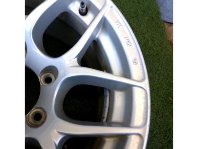 [Wheel only four set]
Unknown Manufacturer
Silver spoke wheels 8Jx16+0
139.7-6H]