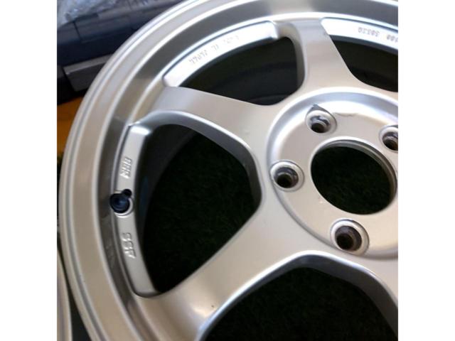 [Wheel only set of four] TANABE (Tanabe)
SSR
SERIES
TYPE-C
7Jx16+42
114.3-5H
