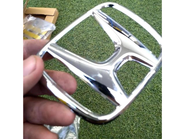 ホンダ純正(HONDA)  純正エンブレム 75701-TA0-000