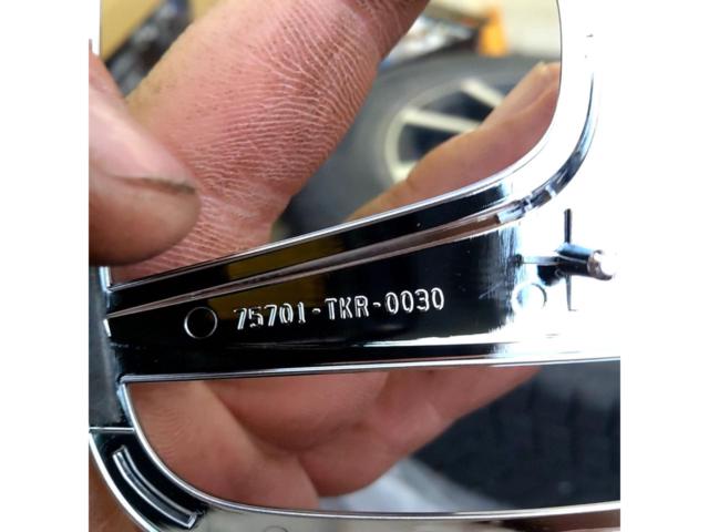 ホンダ純正(HONDA)  純正エンブレム 75701-TKR-0030