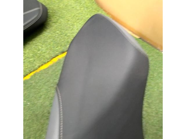 【ライダース】HONDA 純正シート PCX125(JK05)/PCX160(KF47)