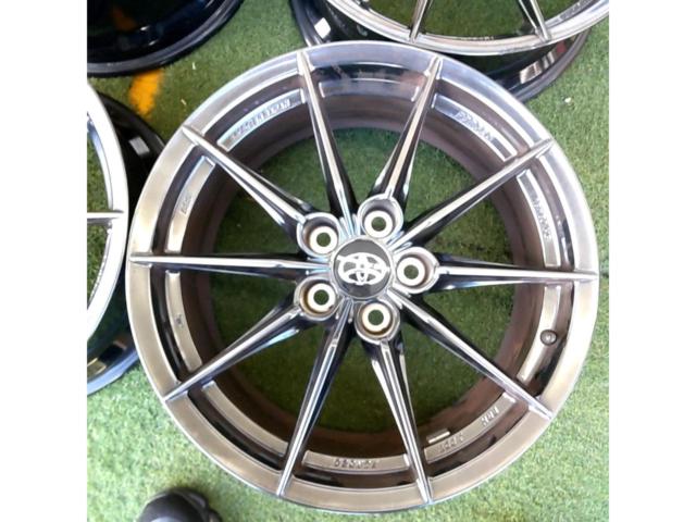 【ホイールのみ4本セット】 トヨタ純正(TOYOTA) GRヤリス RZグレード純正ホイール 【8Jx18+45 114.3-5H】
