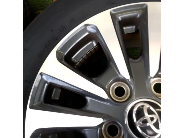 TOYOTA純正(トヨタ純正) 80系 NOAH/VOXY(ノア/ヴォクシー) 後期 純正アルミホイール+MICHELIN PRIMACY4
