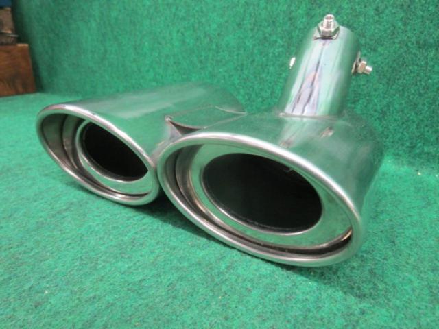 Captive wire
Muffler cutter
The out two