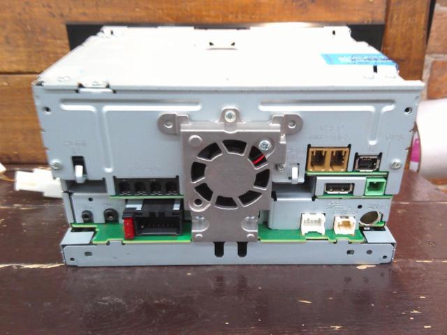carrozzeria(カロッツェリア) AVIC-RQ721 9インチ CD/DVD/SD/Bluetoothオーディオ/4x4地デジ