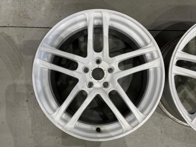 YOKOHAMA
AVS
MODEL
T5
2 piece set