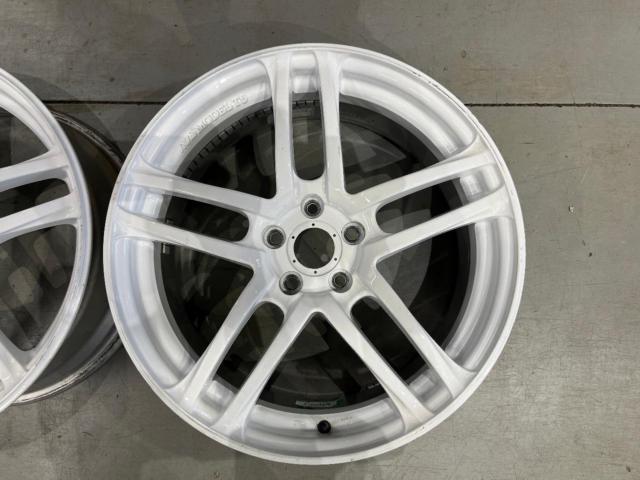 YOKOHAMA
AVS
MODEL
T5
2 piece set