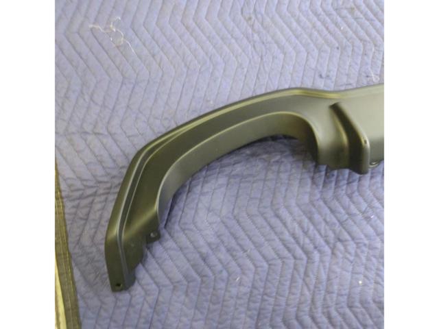 TOM'S
Rear bumper diffuser / rear under spoiler
Corolla Sports
MZA12H
I was using in the late