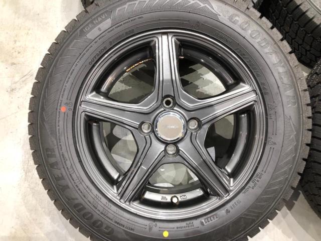 BRIDGESTONE TOPRUN VR5 + GOODYEAR ICE NAVI 8
