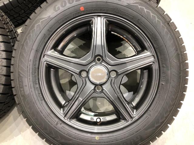 BRIDGESTONE TOPRUN VR5 + GOODYEAR ICE NAVI 8