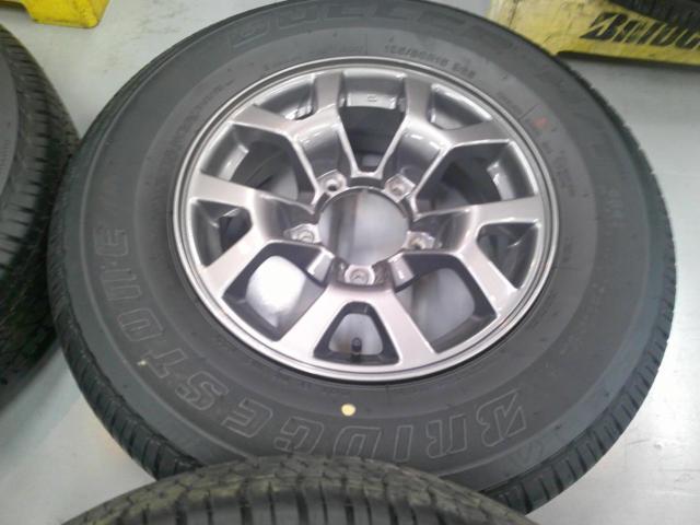 Suzuki genuine
JB 74 W
Jimny Sierra
Original wheel + BRIDGESTONE
DUELER
H / T
854Ⅱ