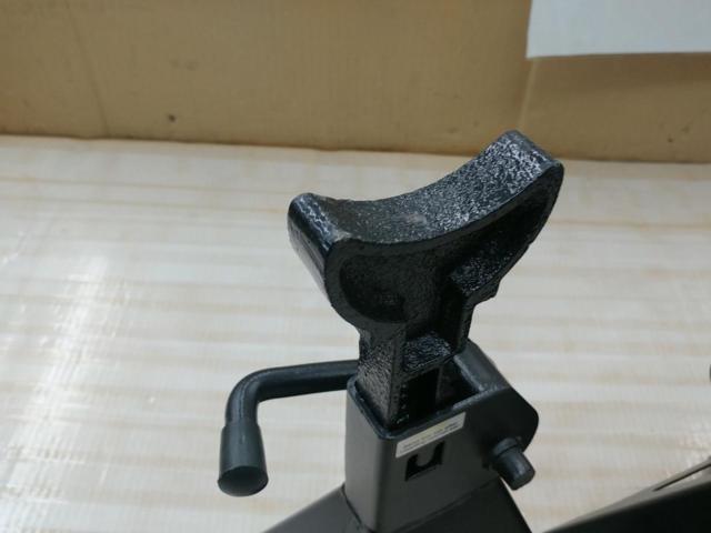 【WG】メーカー不明 ジャッキスタンド
