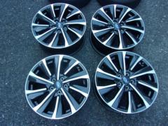 Subaru genuine parts
Revu~ogu
VN original wheels