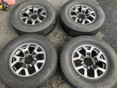 スズキ (SUZUKI) ジムニーシエラ (JB74W) 純正ホイール + BRIDGESTONE BLIZZAK VRX3 215/70R15 98Q