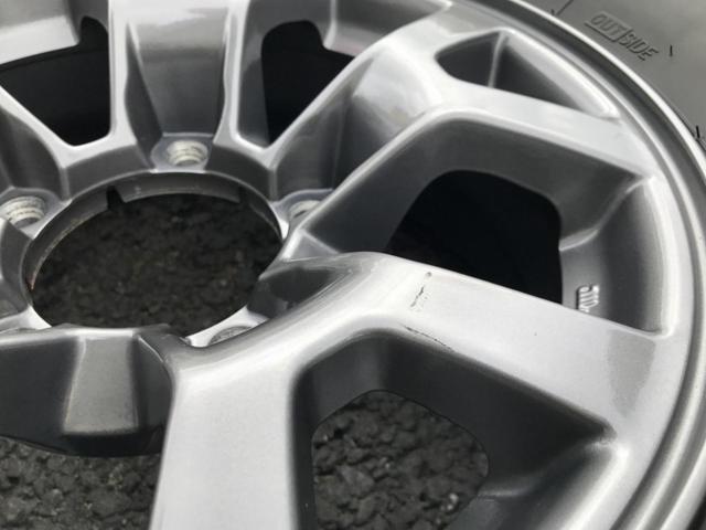 スズキ (SUZUKI) ジムニーシエラ (JB74W) 純正ホイール + BRIDGESTONE BLIZZAK VRX3 215/70R15 98Q