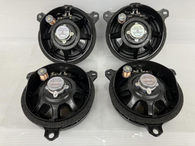 トヨタ (TOYOTA) 90系ノア・ヴォクシー 純正スピーカー  品番:08241-16060