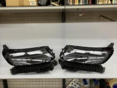 ホンダ (HONDA) GT系フリード 純正ヘッドライト  品番:STANLEY W7390