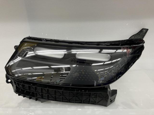 ホンダ (HONDA) GT系フリード 純正ヘッドライト  品番:STANLEY W7390