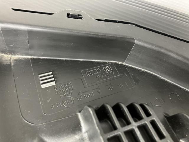 ホンダ (HONDA)  ステップワゴンスパーダ (RP6/7/8) 純正ヘッドライト  品番:KOITO 100-622DF