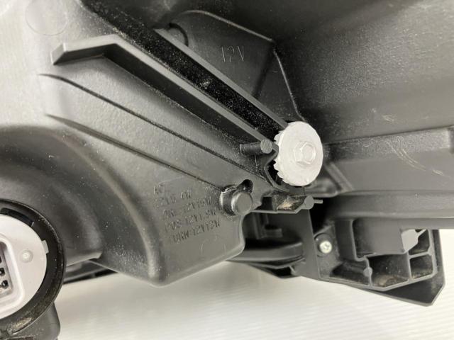 ホンダ (HONDA)  ステップワゴンスパーダ (RP6/7/8) 純正ヘッドライト  品番:KOITO 100-622DF
