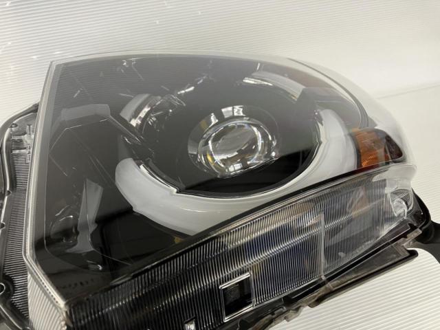 ホンダ (HONDA)  N-VAN (JJ1/2) 純正LEDヘッドライト  品番:KOITO 100-6228M