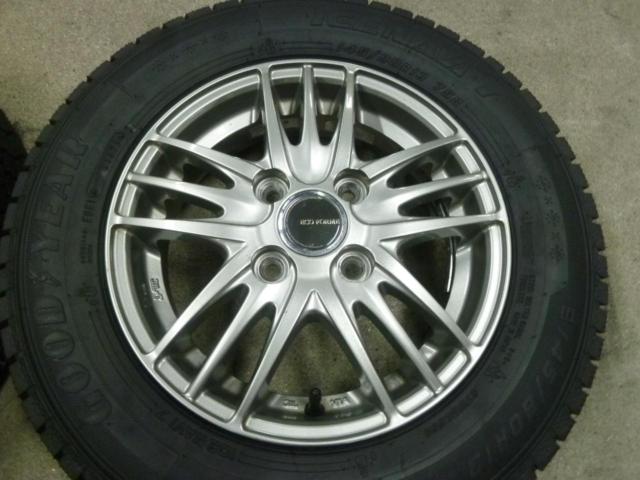 BRIDGESTONE ECO FROME SE-18 + GOODYEAR ICE NAVI 7