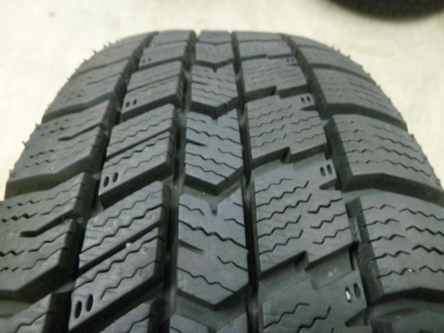 HOT STUFF Exceeder E07 + GOODYEAR ICE NAVI 8