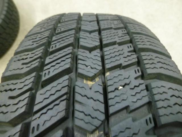 HOT STUFF Exceeder E07 + GOODYEAR ICE NAVI 8